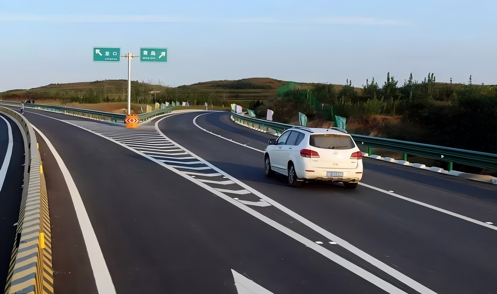 龙口至青岛公路龙口至莱西（沈海高速）段防洪影响补救工程验收评估项目